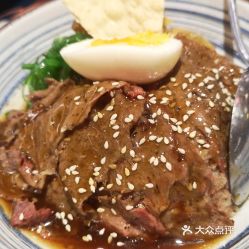 怡星料理江汉路店 酱烤安格斯黑毛牛肉饭口味评测与用户反馈